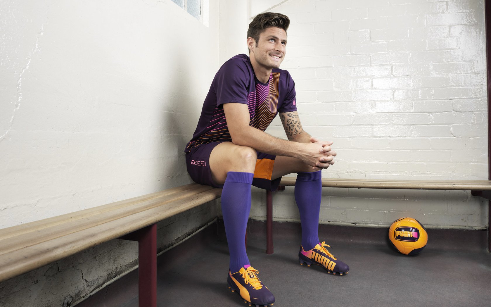 熊猫体育平台-完美风暴，班凯罗掌控全场，公牛队轻取上海队